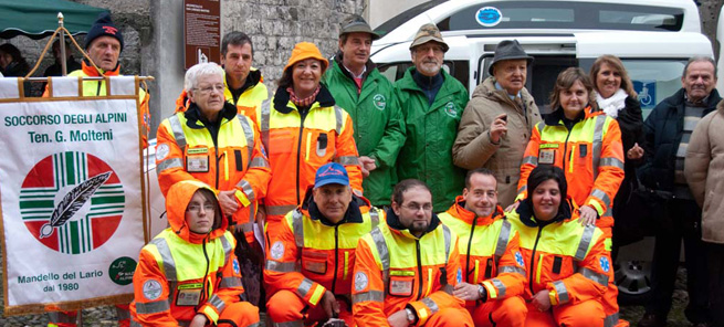 Automezzo donato al Soccorso degli Alpini